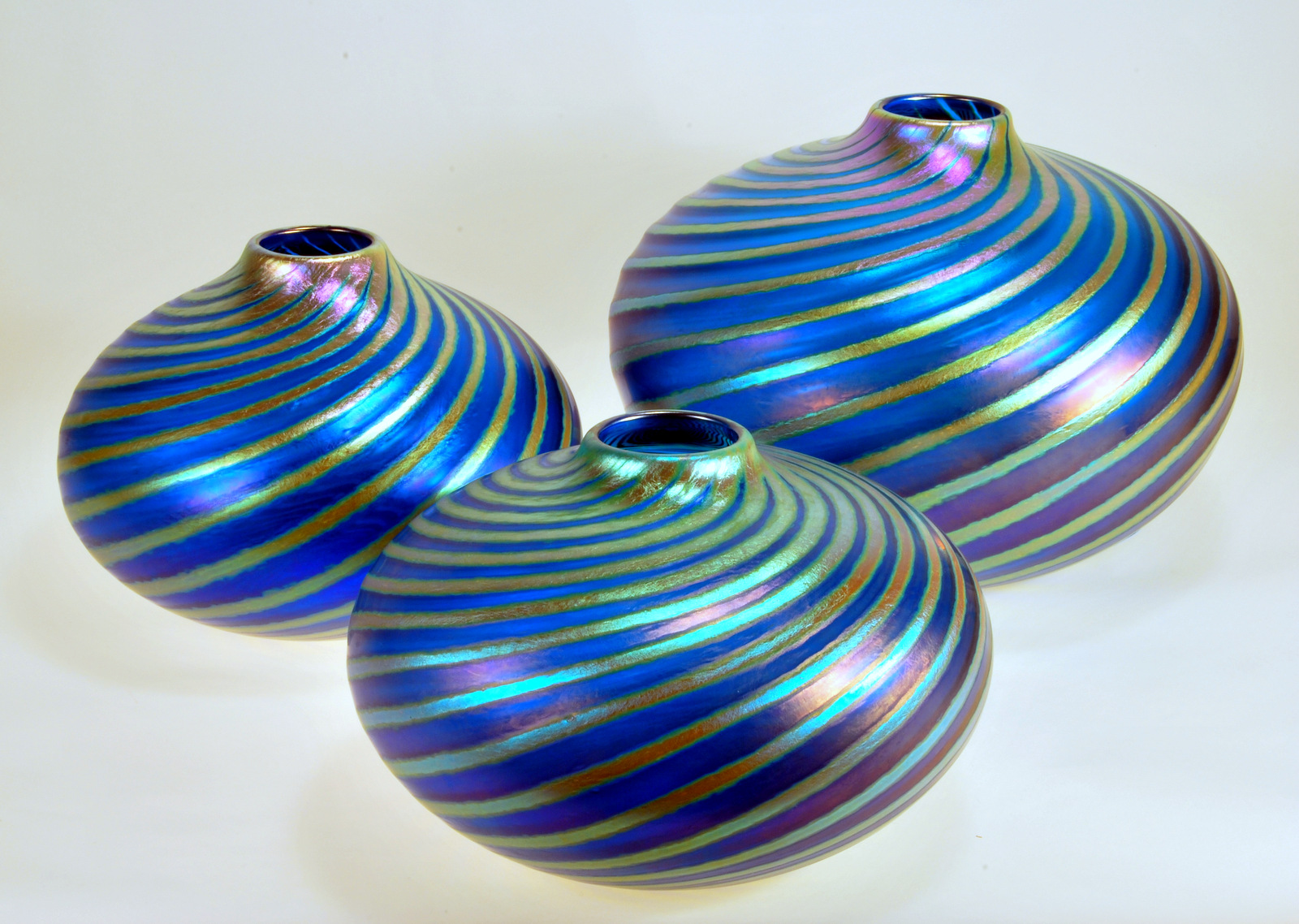 Peter_Vizzusi_glass_vessels_copy